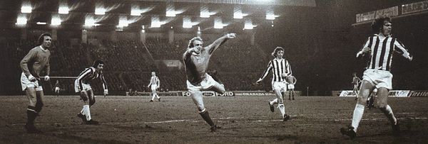 plymouth home league cup semi 1973 to 74 lee goal